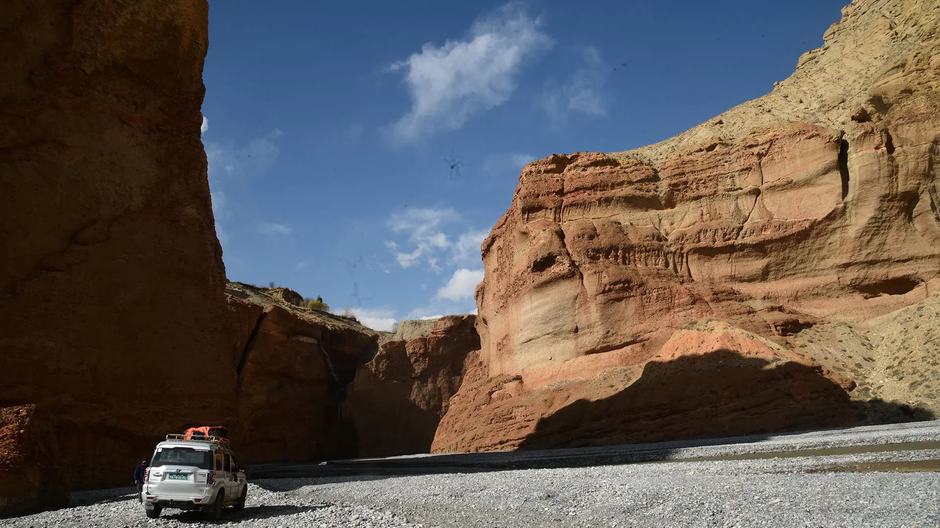 Kali Gandaki gorge en route to Jomsom